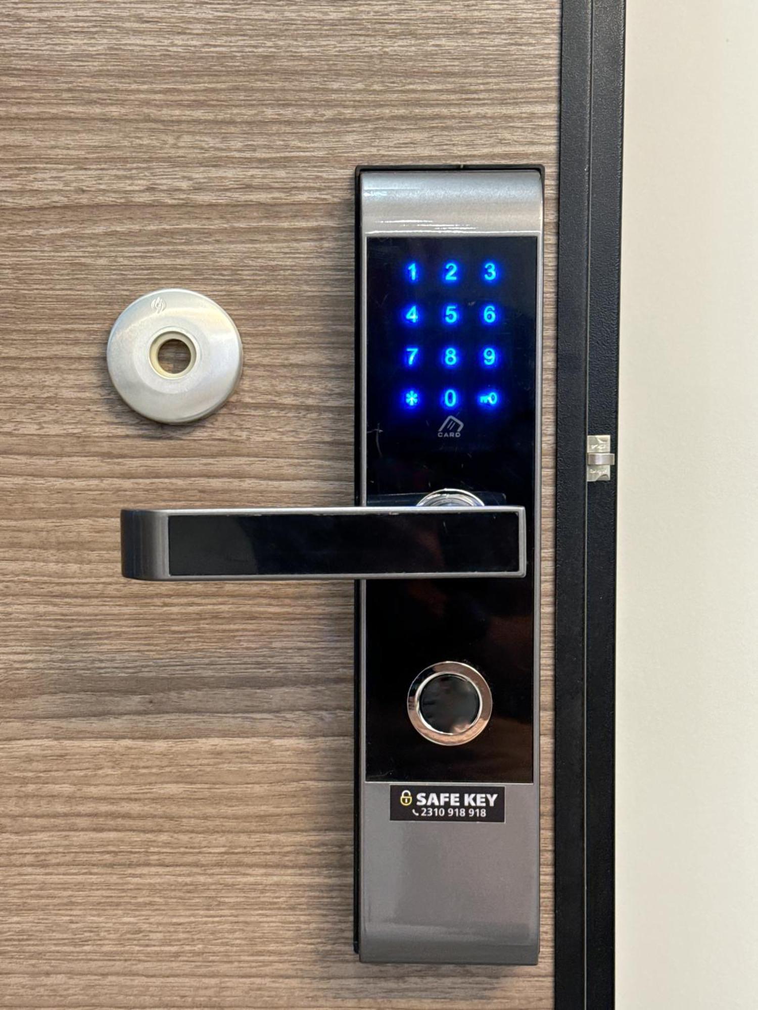 Luxury Downtown Apartment Α5 Szaloniki Kültér fotó